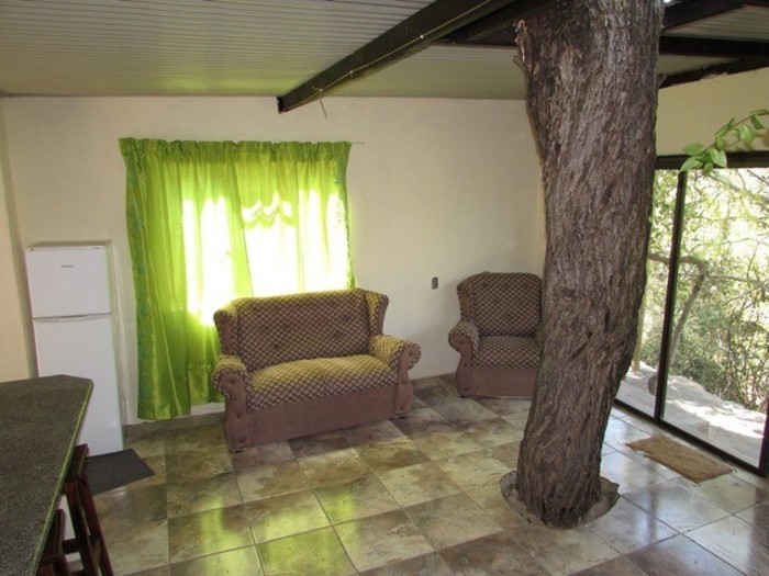 [interior]