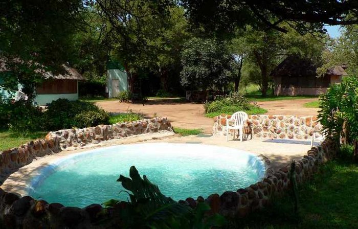 [pool]